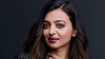 టాలీవుడ్ స్టార్ హీరో నాతో అసభ్యకరంగా ప్రవర్తించాడు... బాలయ్య హీరోయిన్ రాధికా ఆప్టే సంచలన ఆరోపణలు 