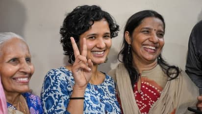 UPSC Topper: প্রথমবার পরীক্ষা দিয়েই কিস্তিমাৎ করলেন শ্রুতি শর্মা, বললেন ধারাবাহিকতাই এনেছে সাফল্য