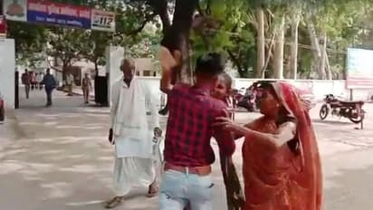 एसपी ऑफिस के सामने हुआ हाई वोल्टेज ड्रामा, पत्नी और सास ने मिलकर युवक के साथ की ऐसी हरकत