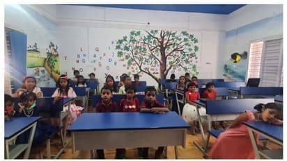 പത്ത് പേര്‍ ഇരട്ടകൾ, ഒരു മൂവര്‍ സംഘം; കുമാരപുരത്തെ ഒരു ഹാപ്പി എൽപി