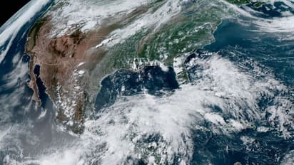 మెక్సికో లో అగాథా తుఫాను బీభత్సం.. 11 మంది మృతి, 22 మంది గల్లంతు