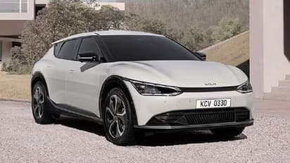 Kia EV6:ఇంటెర్నేషనల్ ఫీచర్లతో కియా మొదటి ఎలక్ట్రిక్ కారు.. ఈ 5 స్టార్ రేటింగ్ కార్ ధర, ఫీచర్లు వావ్..