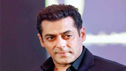 బాలీవుడ్లో కలకలం : సల్మాన్ ఖాన్, అతని తండ్రికి బెదిరింపు లేఖ .. రంగంలోకి పోలీసులు