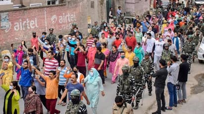 ಪಾಕಿಸ್ತಾನದಲ್ಲಿ ಹಿಂದುಗಳ ಸಂಖ್ಯೆ 5 ವರ್ಷದಲ್ಲಿ ಅರ್ಧ ಕುಸಿತ!