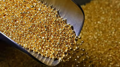 Gold Rate Today: മഴ നനയാതെ സ്വർണവില; ഒരു ദിവസത്തിന് ശേഷം ഉയർന്നു 