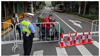 China Lockdown: ಹಸಿವಿನಿಂದ ತತ್ತರಿಸಿದ ಜನ; ಕಿಟಕಿಯಿಂದ ಆಹಾರಕ್ಕೆ ಮೊರೆ