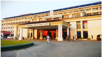 'മികച്ച ഭക്ഷണം നൽകണം'; കൊല്ലം ട്രാവൻകൂർ മെഡിസിറ്റിയിൽ വിദ്യാർത്ഥികള് സമരത്തില്