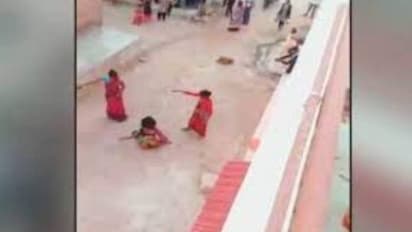 രണ്ടാമതും പെൺകുട്ടിയെ പ്രസവിച്ചു; സ്ത്രീക്ക് ക്രൂര മർദ്ദനം; ഭർത്താവിനെ ഉൾപ്പെടെ അറസ്റ്റ് ചെയ്യാതെ പൊലീസ്