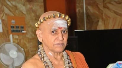 கார் விபத்து சம்பவத்தில் போலீசார் அறிக்கை ஒரு தலைபட்சமாக உள்ளது - மதுரை ஆதினம்