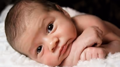 অর্থের জন্য বিক্রি হয়েছে আগের সন্তানরাও, এবার তিন দিনের শিশুকন্যাকে বন্ধ ঘরে ফেলে পালালেন মা 