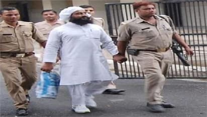 वाराणसी ब्लास्ट केस में गाज़ियाबाद कोर्ट ने वलीउल्लाह को माना दोषी, इस तारीख को सुनाई जायेगी सज़ा