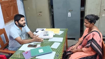 দীর্ঘ লড়াইয়ের অবসান, শিক্ষিকা হিসাবে কাজে যোগ দিলেন ক্যান্সার আক্রান্ত সোমা দাস