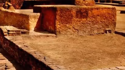 ಪಟನಾದಲ್ಲಿ 2000 ವರ್ಷ ಹಳೆಯ ಇಟ್ಟಿಗೆ ಗೋಡೆ ಪತ್ತೆ