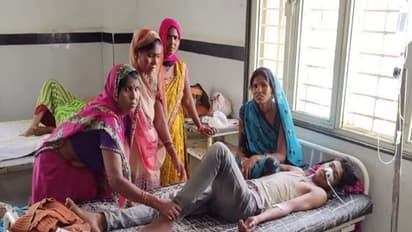 शराब में खोई सुध-बुध : नमक की जगह चाटता रहा चूहामार, फिर जो हुआ वह कईयों के लिए सबक था