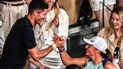 ഇഗയുടെ ഫ്രഞ്ച് ഓപ്പണ്‍ ഫൈനല്‍ കാണാന്‍ ലെവന്‍ഡോസ്‌കിയെത്തി; അഭിനന്ദിച്ച് പോളിഷ് താരം- വീഡിയോ വൈറല്‍ 