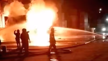 ബംഗ്ലാദേശിലെ ചിറ്റഗോങ്ങിൽ കണ്ടെയിനർ ടെർമിനൽ സ്ഫോടനത്തിൽ മരണം 50 കടന്നു