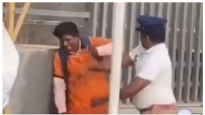 കോയമ്പത്തൂരിൽ ഓൺലൈൻ ഭക്ഷണ വിതരണ തൊഴിലാളിയുടെ മുഖത്തടിച്ച് പൊലീസുകാരൻ