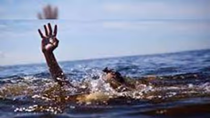 ஆற்று வெள்ளத்தில் அடித்து செலப்பட்ட பெண்கள்… நீலகிரி அருகே நிகழந்த அதிர்ச்சி சம்பவம்!!