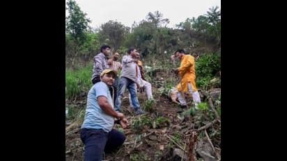 बस एक झपकी और मौत के आगोश में समा गईं 24 जिंदगियां...बिना रूके तीसरी ट्रिप पूरा करने जा रही थी बस