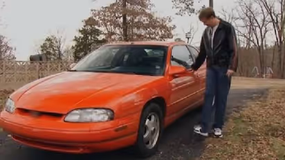 കാറിനോട് പ്രണയവും ലൈംഗികാകർഷണവും, തുറന്ന് പറഞ്ഞ് യുവാവ്!