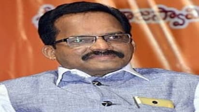 మాజీ ఐఏఎస్ విజయకుమార్ కు సహృదయానుబంధ పురస్కారం...