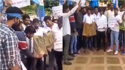 കര്ണാടകയില് കാക്കി നിക്കര് കത്തിക്കൽ പ്രതിഷേധം ശക്തം; ഇന്നും കത്തിച്ചു, ഇനിയും കത്തിക്കുമെന്ന് കോൺഗ്രസ്