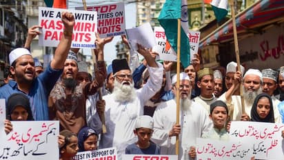 Target killing के बाद सुरक्षाबलों की ताबड़तोड़ कार्रवाई, कुपवाड़ा में लश्कर के 2 आतंकी ढेर