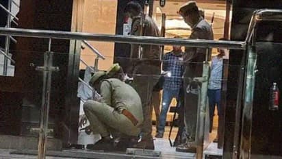 সিসিটিভি-তেই কি মিলবে অপরাধীর খোঁজ ? ভবানীপুরের হাই সিকিউরিটি জোনে জোড়া খুন ভাবাচ্ছে গোয়েন্দাদের