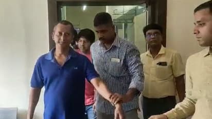 ইন্সুরেন্স সংস্থার নাম করে ৪ কোটি টাকা প্রতারণা, বিধাননগর সাইবার ক্রাইম থানার পুলিশের জালে ২