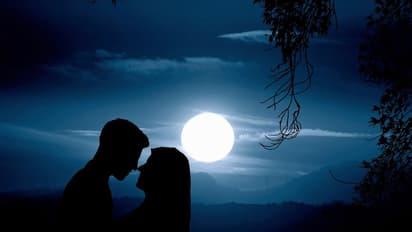 সত্যিই কি প্রথম দর্শনে প্রেম হয়, জেনে নিন কি বলছে গবেষণা