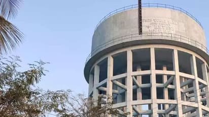 ఖమ్మం: వాటర్‌ ట్యాంకులో జారిపడ్డ మున్సిపల్ కార్మికుడు.. 3 గంటలుగా రెస్క్యూ ఆపరేషన్