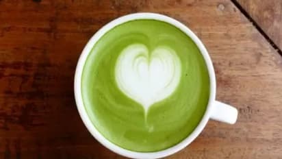 প্রেসার থেকে মেটাবলিজম ঠিক রাখতে চান? চুমুক দিন গ্রিন কফির কাপে