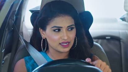 Karthika Deepam: ఒక్క నిరుపమ్ కోసం ముగ్గురు ఆడాళ్ళ పోరాటం.. సీన్ లోకి బొమ్మలు గిసే గీత ఎంట్రీ!