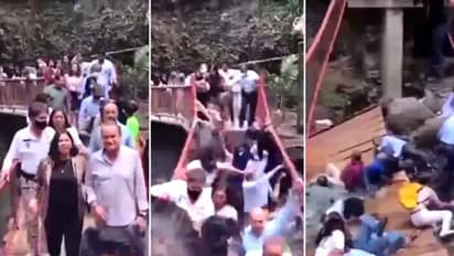 ഉദ്ഘാടനത്തിനുപിന്നാലെ നടക്കുമ്പോള്‍ പാലം തകര്‍ന്നു, മേയറും കൂട്ടരും സമീപത്തെ കുഴിയില്‍!