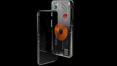 Nothing Phone 1 : പിന്നിലെ 'ഫാന്‍സി ലൈറ്റ്' എന്തിന്?; നത്തിംഗ് ഫോണിന്‍റെ സര്‍പ്രൈസുകള്‍ തീരുന്നില്ല