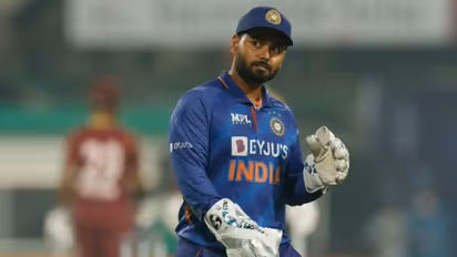 IND vs SA : വിമര്‍ശനങ്ങള്‍ക്കിടെ റിഷഭ് പന്തിന് പിന്തുണ; ടീമിനെ നന്നായി നയിച്ചെന്ന് ദക്ഷിണാഫ്രിക്കന്‍ ഇതിഹാസം