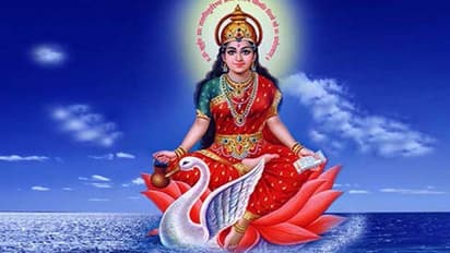 Gayatri Jayanti 2022: कैसे हुई वेदमाता गायत्री की उत्पत्ति, भगवान ब्रह्मा ने क्यों किया इनसे विवाह? 