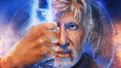 Brahmastra : 'ബ്രഹ്‍മാസ്‍ത്ര'യിലെ അമിതാഭ് ബച്ചൻ, ക്യാരക്ടര്‍ പോസ്റ്റര്‍ പുറത്ത്