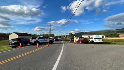 అమెరికాలో మళ్లీ సామూహిక కాల్పులు.. ముగ్గురు మృతి.. ఒకరికి తీవ్ర గాయాలు