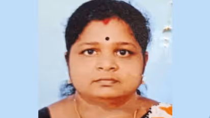 ബൈക്കിൽനിന്ന് തെറിച്ച് വീണ് ദേഹത്ത് ബസ്സ് കയറി വീട്ടമ്മയ്ക്ക് ദാരുണാന്ത്യം