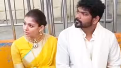 വിവാഹപ്പിറ്റേന്ന് തിരുപ്പതിയില് ദര്ശനത്തിന് എത്തിയ വിഘ്നേശ് ശിവനും നയൻതാരയും- വീഡിയോ