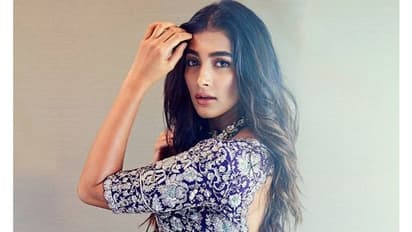 கேஜிஎப் நடிகருடன் ரொமான்ஸ் செய்ய தயாராகும் பீஸ்ட் நடிகை... ஜாக்பாட் வாய்ப்பை தட்டித்தூக்கிய பூஜா ஹெக்டே 