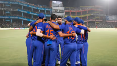 IND vs SA: முதல் ODI டாஸ் ரிப்போர்ட்.. இந்திய அணியில் 2 இளம் வீரர்கள் அறிமுகம்