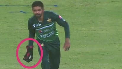 അപൂര്വങ്ങളില് അപൂര്വം! ബാബര് അസമിന് അബദ്ധം പിണഞ്ഞു; വിന്ഡീസിന് ലഭിച്ചത് അഞ്ച് റണ്- വീഡിയോ