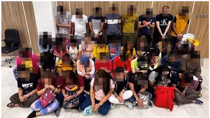 നിയമലംഘകരായ പ്രവാസികളെ കണ്ടെത്താന് വ്യാപക പരിശോധന; 80 പേര് അറസ്റ്റില്