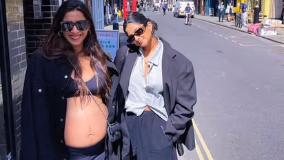 सोनम कपूर ने फिर अजीबो-गरीब तरीके से दिखाया बेबी बंप, फोटो देख झल्लाए लोग बोले- क्या बेशर्मी मचा रखी है?