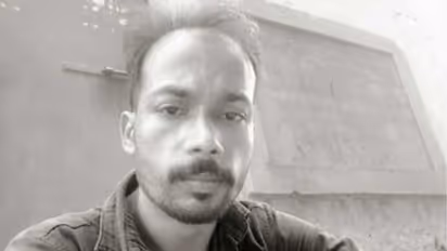 ബൈക്ക് യാത്രികനെ പിന്തുടർന്ന് തലക്കടിച്ച് വീഴ്ത്തിയ സംഭവം; ചികിത്സയിലായിരുന്ന യുവാവ് മരിച്ചു