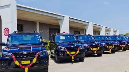 దసరా నుంచి పవన్ రాష్ట్రవ్యాప్త పర్యటన ... జనసేనాని కోసం కొత్త కాన్వాయ్