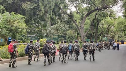 75th independence day: ఉగ్రవాదులు విరుచుకుపడొచ్చు... ఢిల్లీ పోలీసులకు ఐబీ హెచ్చరికలు