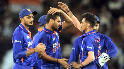 INDvsSA 5th T20: టాస్ గెలిచిన సౌతాఫ్రికా... డిసైడర్ మ్యాచ్‌లో గెలిచి సిరీస్ దక్కించుకునేదెవ్వరో...